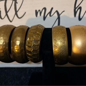 80s vintage Gold Textured Bangle Set